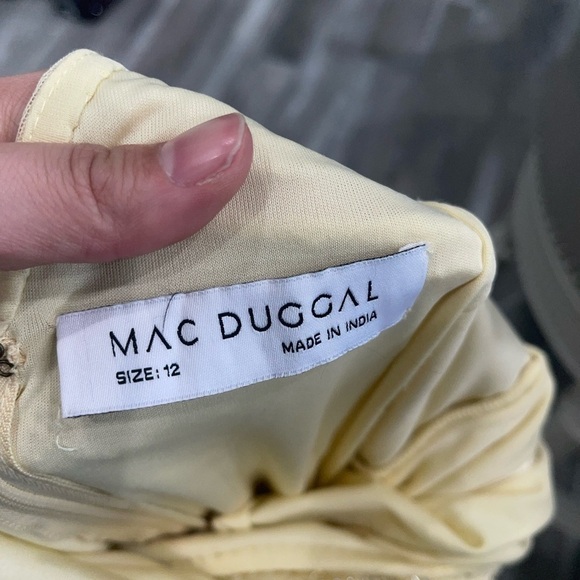 NEW Mac Duggal Beaded sleeveless faux wrap gown in buttercream size 12 - Picture 16 of 16